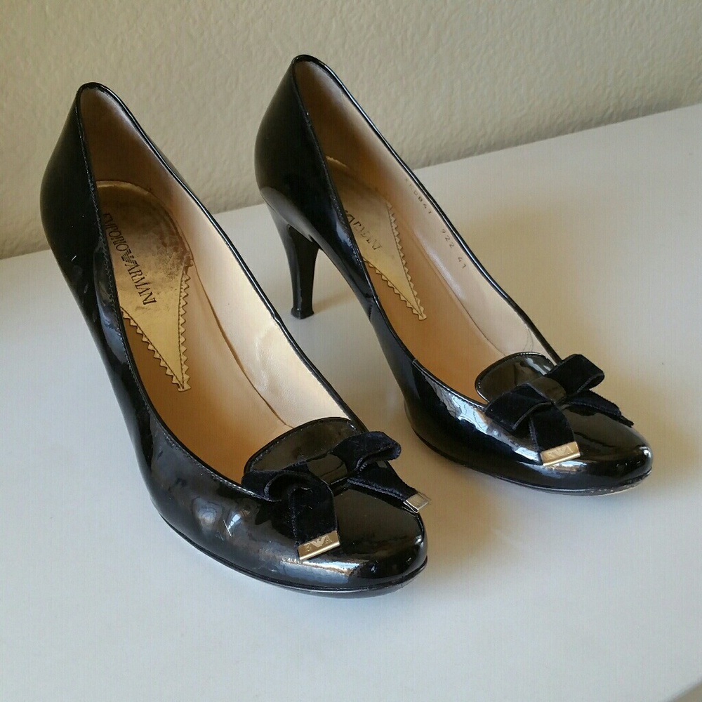 ArMaNi paTenT puMps - Picture 1 of 9